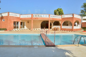 Hotel Takana